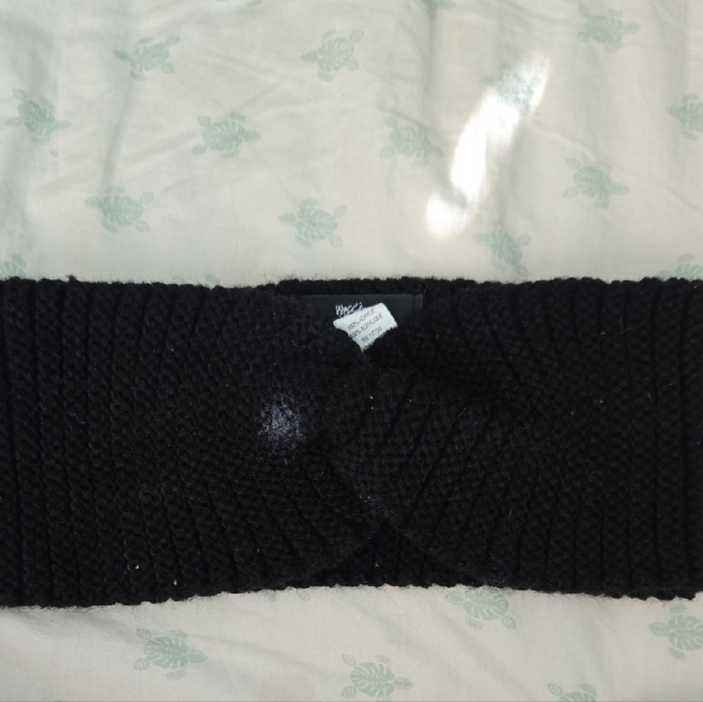 Black Knit Twist Headband